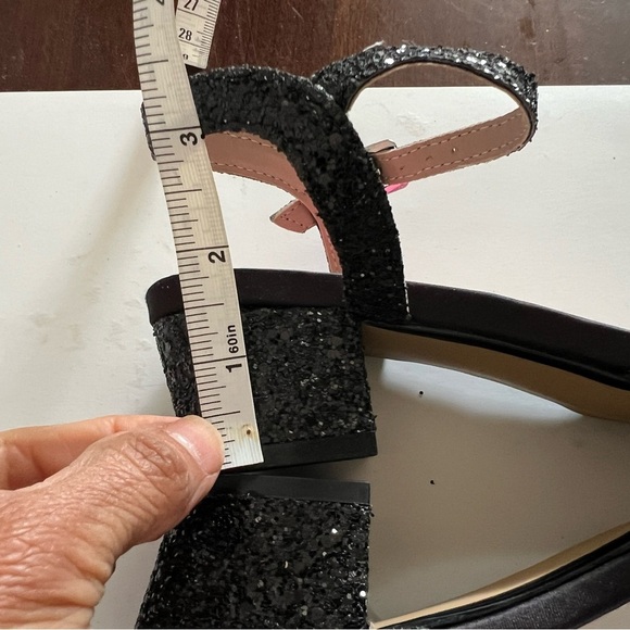 Betsey Johnson Ettah Black Low Heel - Picture 8 of 8